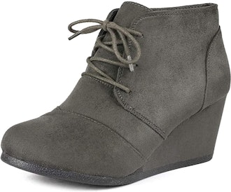 DREAM PAIRS Lace Up Low Wedge Booties