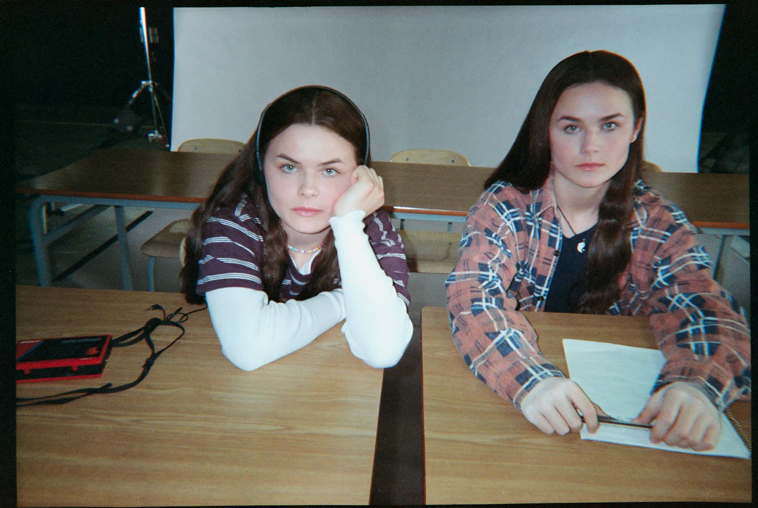 Railey Railey Railey & Seazynn Gilliland On Playing Tegan And Sara in 'High School'