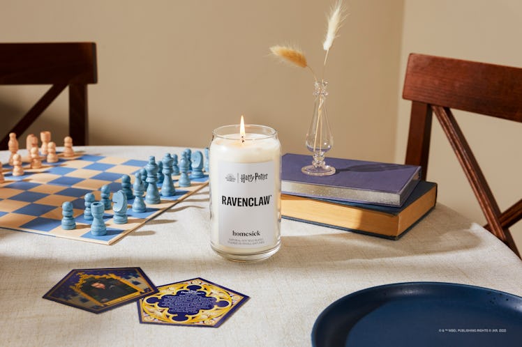 Homesick's 'Harry Potter' candle collection includes a Ravenclaw candle.