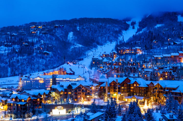 Limelight Snowmass desort at dusk in winter