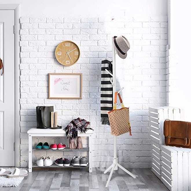 Zober High-Grade Wooden Tree Coat