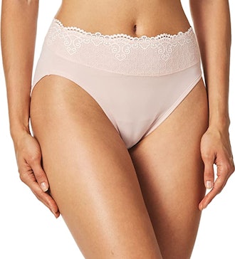 These lace underwear are some of the best high waisted underwear.
