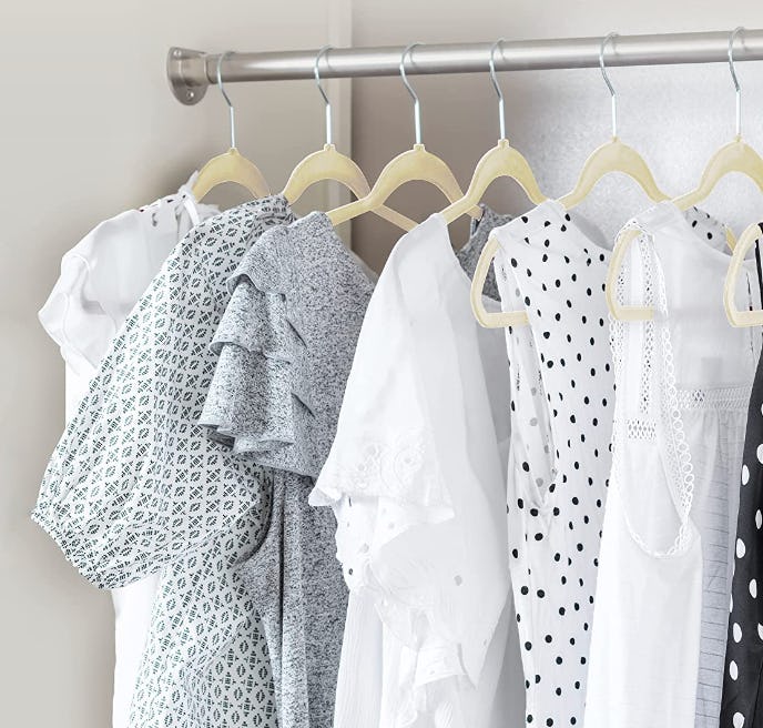 Zober Velvet Hangers (50-Pack)