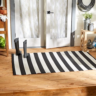 DII Outdoor Reversible Striped Rug