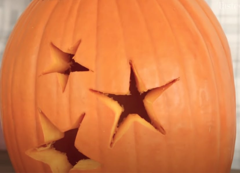 Star pumpkins, easy pumpkin carving designs 