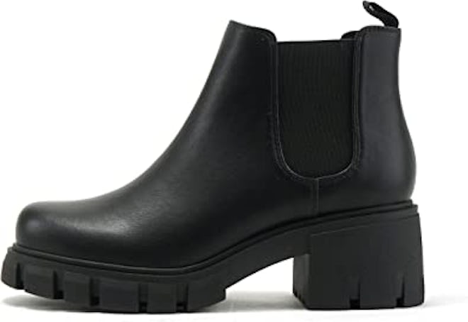 Soda PIONEER Lug Sole Mid Heel Chelsea Boot