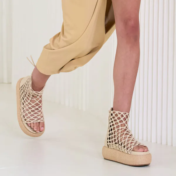 The Best Shoe Trends Of Spring/Summer 2023 Are Worth Ditching Your ...