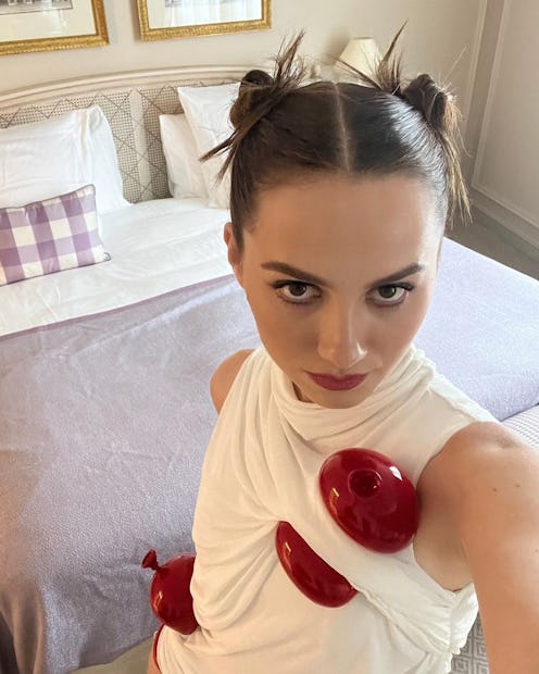 Maude Apatow fall makeup