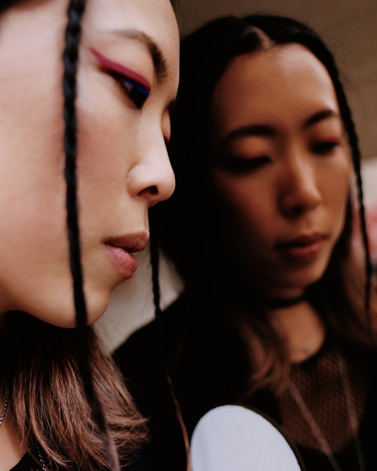 Rina Yang wears her own clothing.