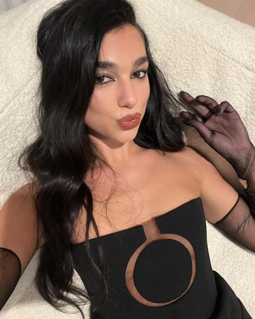 Dua Lipa siren eye makeup and gloves