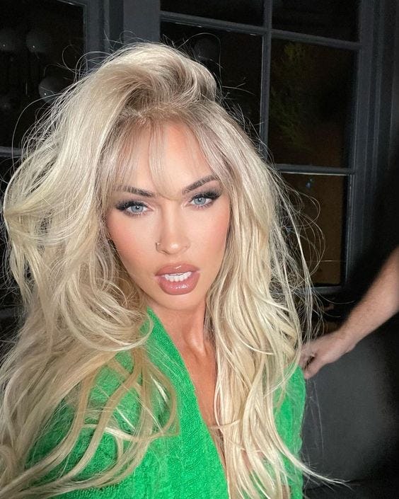 Here are the best celebrity halloween costumes & makeup looks from 2022.