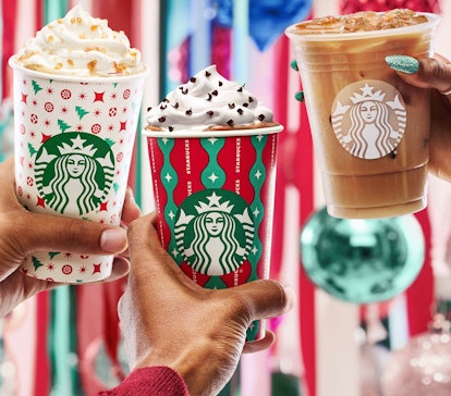 Starbucks' holiday 2022 drinks and food feature returning faves.
