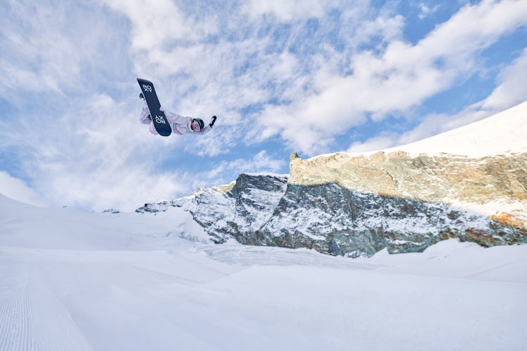 Olympian Chloe Kim snowboards wearing ROXY's Chloe Kim Signature Collection.