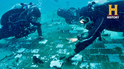 Divers discover debris from Space Shuttle Challenger