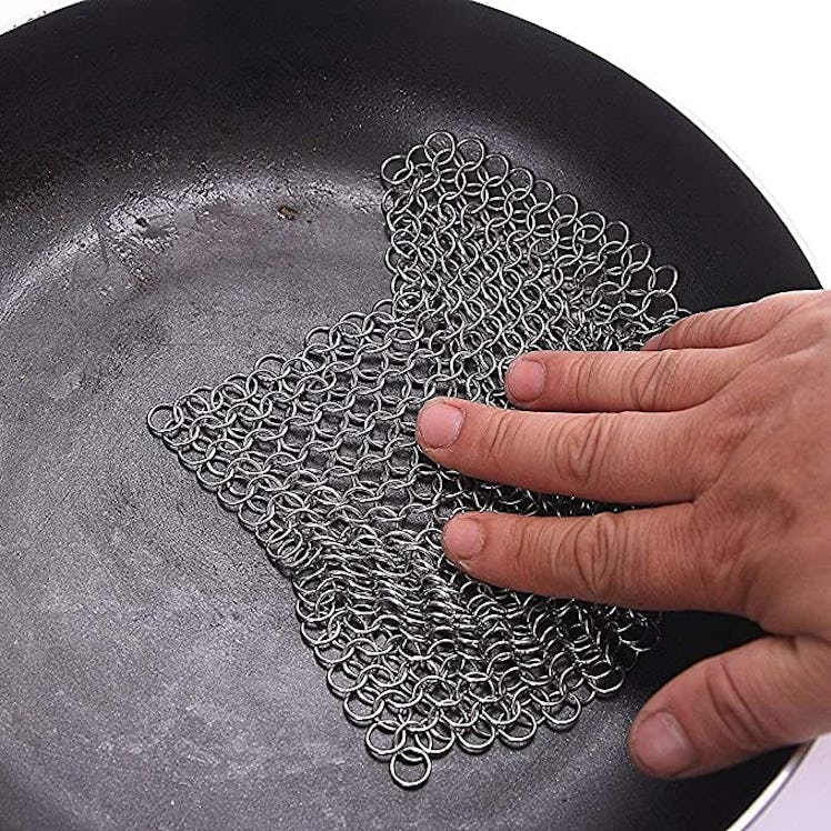 PIBC Chainmail Cast Iron Cleaner