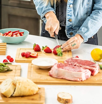 SMIRLY Bamboo Cutting Board Set (Holder + Utensils)