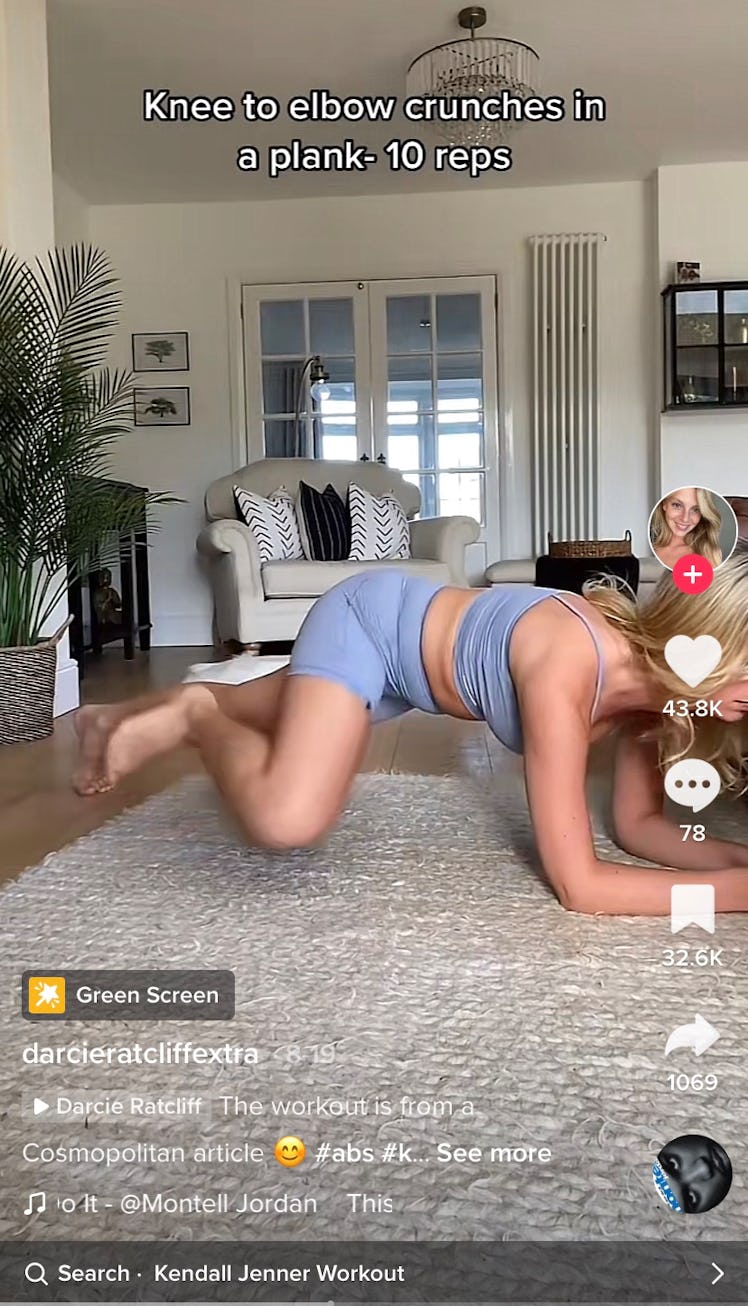 A TikToker shows knee to elbow crunches as part of Kendall Jenner's 11-minute ab workout on TikTok. 