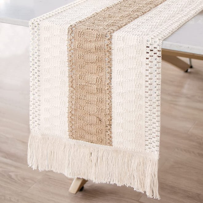 OurWarm Macrame Table Runner