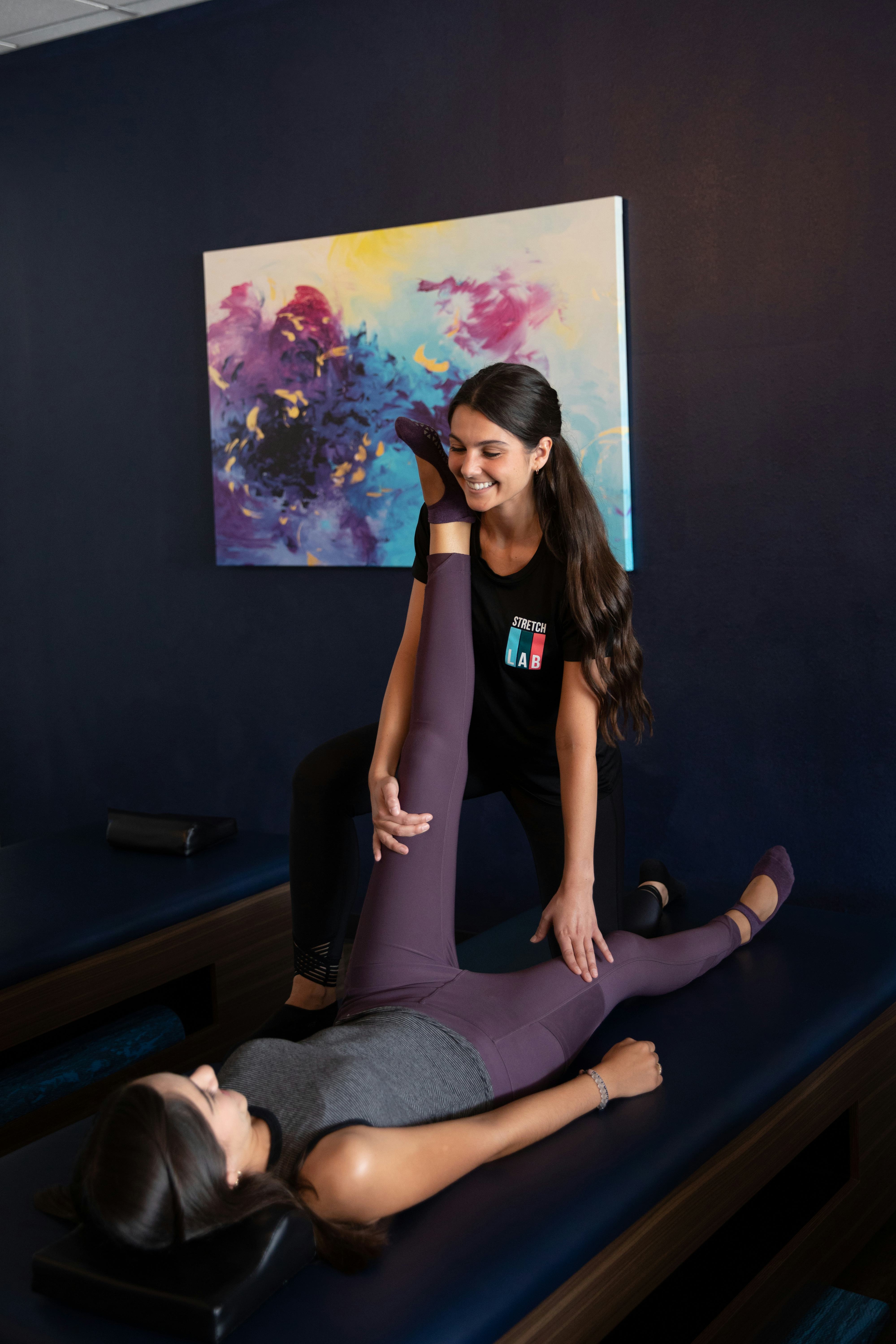 StretchLab Is The Most Chill Way To Feel More Limber