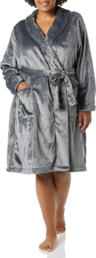 Amazon Essentials Mid-Length Plush Robe