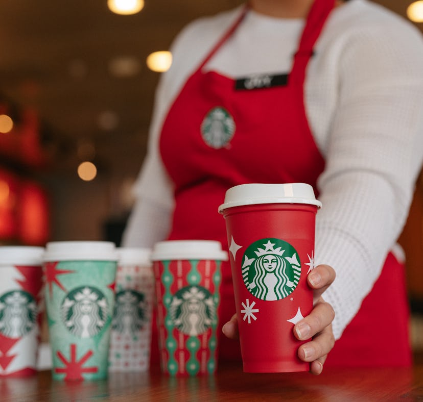 Here's how to get Starbucks' free 2022 red cup for Stars and discounts.