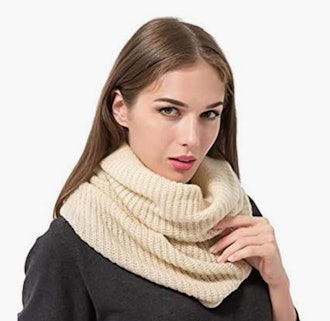 Dimore Knit Infinity Scarf