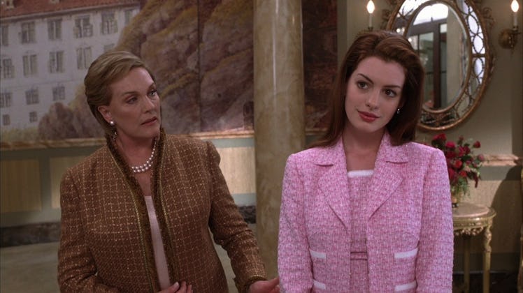 Julie Andrews as Clarisse Renaldi, Anne Hathaway as Mia Thermopolis in 'The Princess Diaries 2'