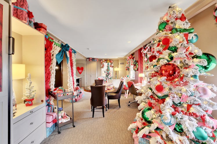 Stay At Hilton Hotel's Hallmark Christmas Movie Inspired Immersive Suites.