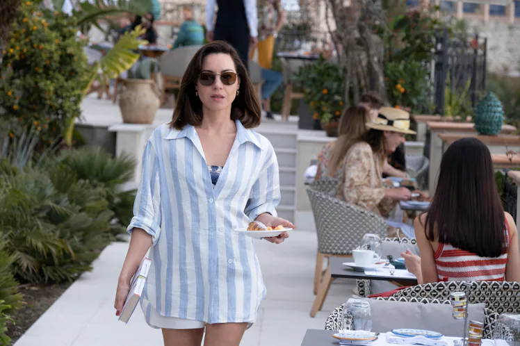 harper green dress white lotus The Style Evolution of Aubrey Plaza's Harper on The White Lotus Season 2