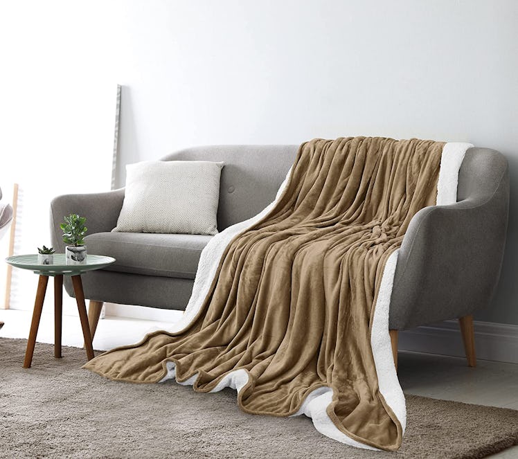 Utopia Bedding Sherpa Blanket