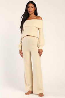 Dopamine dress for the holidays wearing Cuddle Chic Ivory Knit High-Waisted Sweater Pants