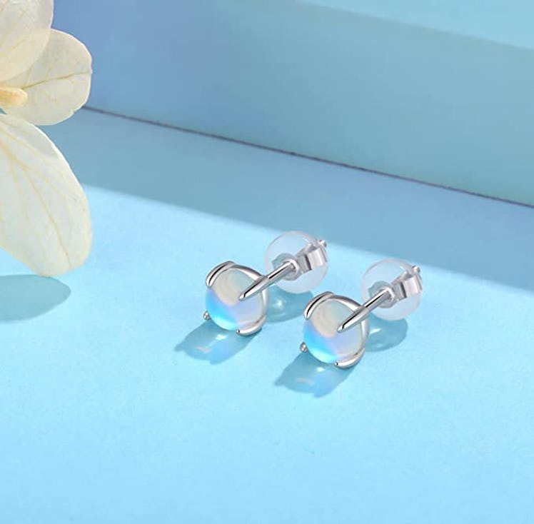 Comore Hypoallergenic Moonstone Stud Earrings