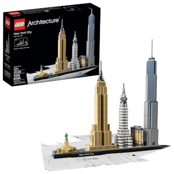 Build It Yourself New York Skyline Model For Adults & Kids 21028