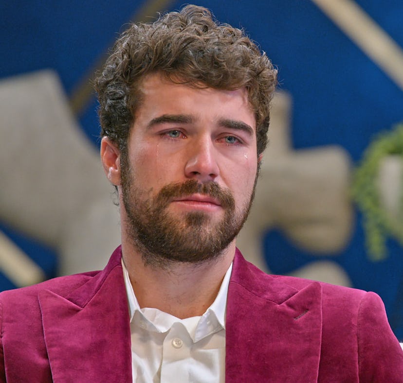 Cole Barnett is in "much-needed therapy" after 'Love Is Blind.'