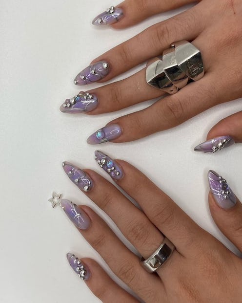Truly stunning New Year’s nail ideas, from chrome tips to gold foil.