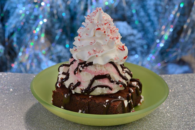 Disney's Mickey's Very Merry Christmas Party 2022 food guide includes a Peppermint Hot Fudge Brownie...