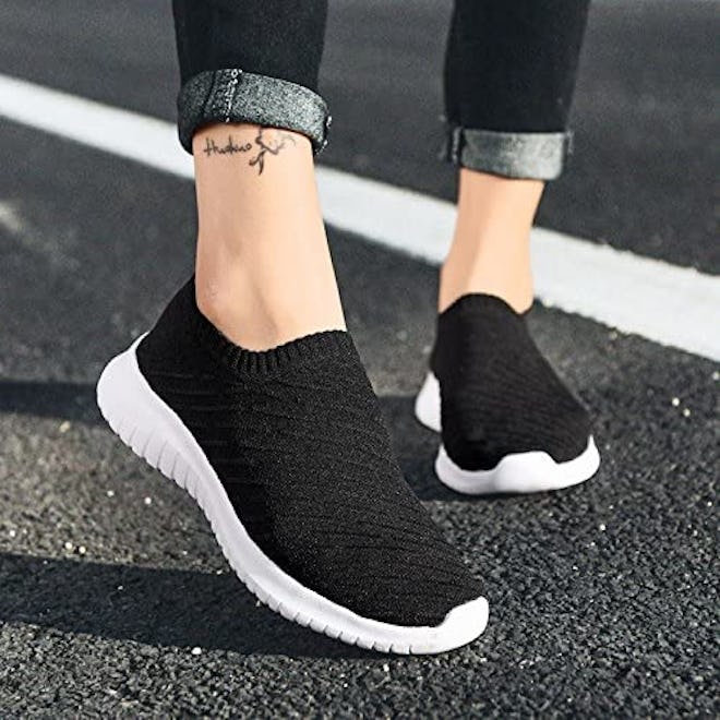 TIOSEBON Casual Mesh Sneakers