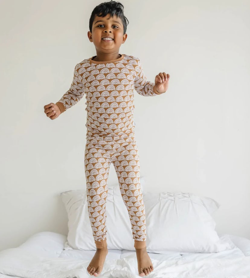 Rust Rainbows 2-Piece Pajama Set