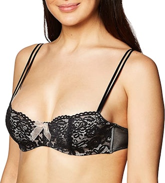 This balconette bra is available in a wide range of cup and band sizes, plus it gives lift and cleav...
