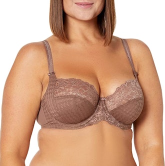 This bra is stretchy, full-cup, has adjustable straps, and its underband is specifically reinforced ...