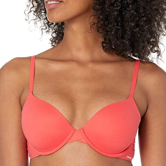 This lightly lined bra has memory touch that will mold to your body, and also fits securely, which i...