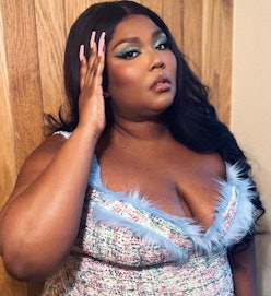 Lizzo blue shimmery eyeshadow