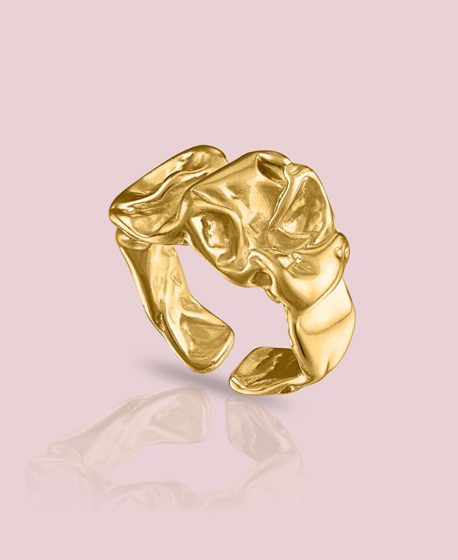 Oma The Label chunky gold ring