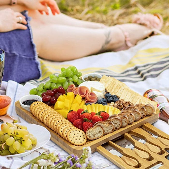 CTFT Cheese Board and Knife Set