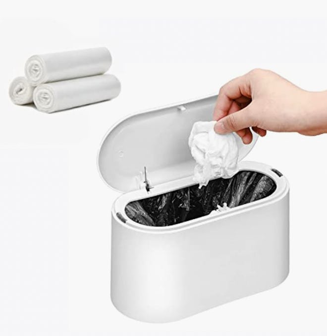 SUBEKYU Mini Trash Can with Lid