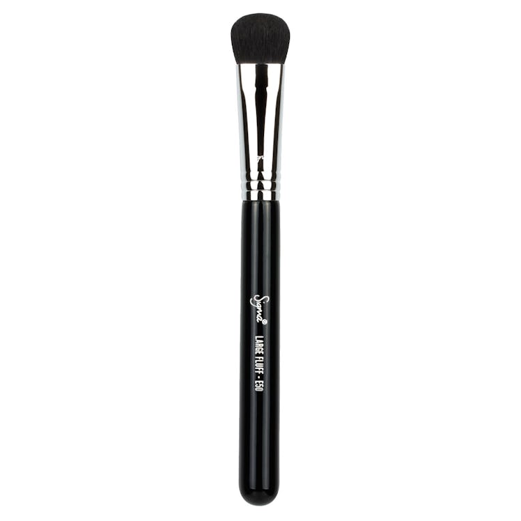 sigma beauty e50 large fluff brush is the best blending brush for highlighter