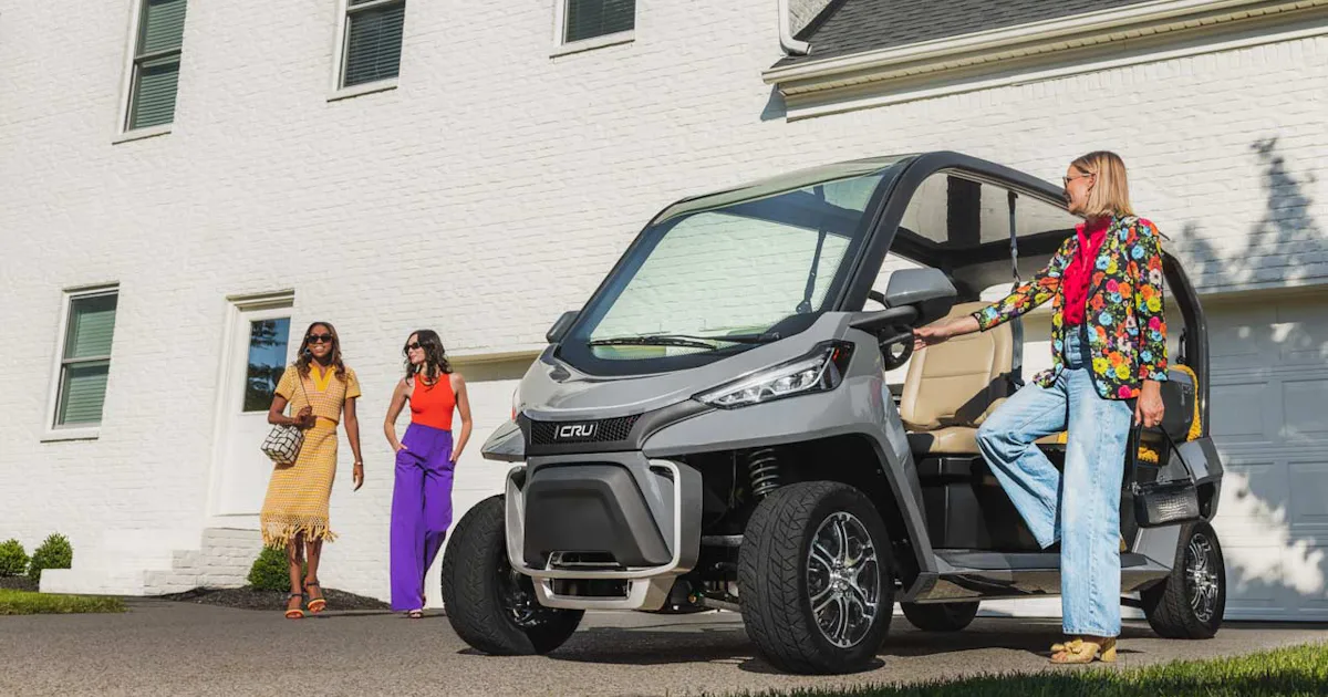Go Cru Club Car's mini EV is a portable party machine you probably can’t afford