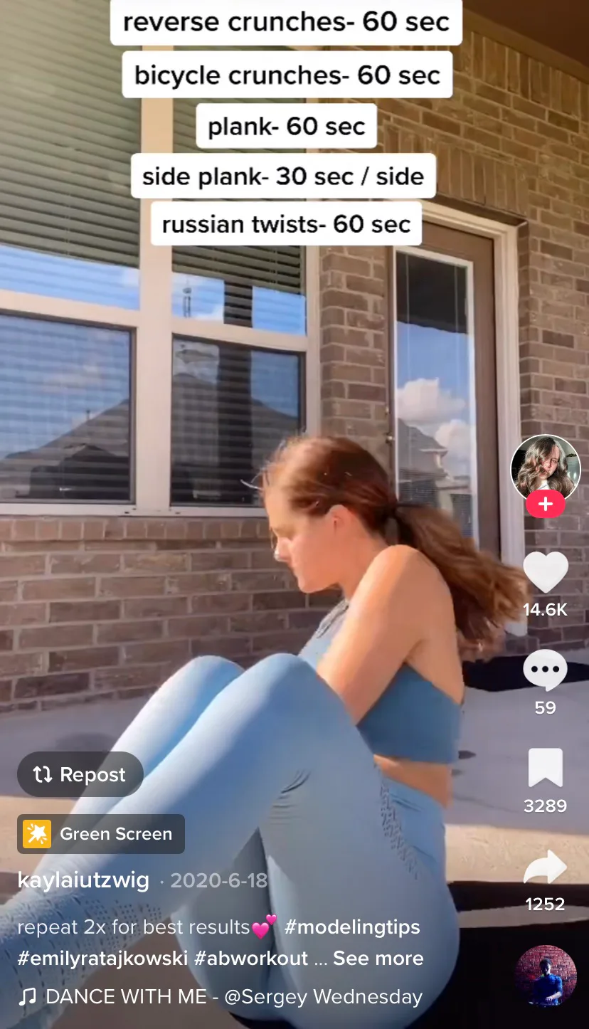 Emily Ratajkowski's Ab Workout From TikTok Takes Just 7 Minutes