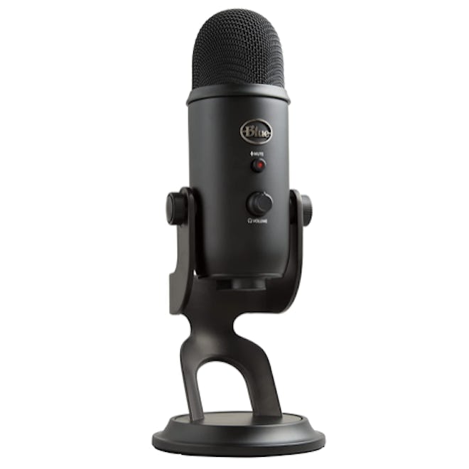 This condenser microphone has over 50,000 reviews and an overall 4.7-star rating, making it a popula…