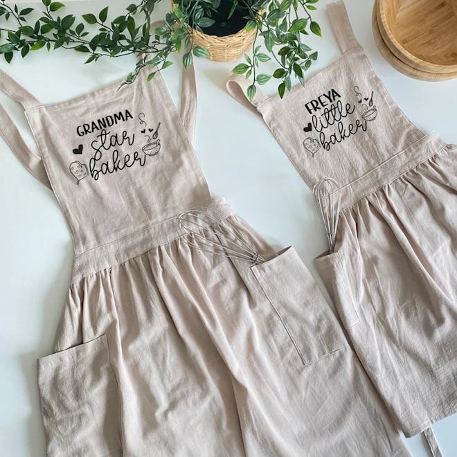 Personalized Matching Linen Apron With Pockets